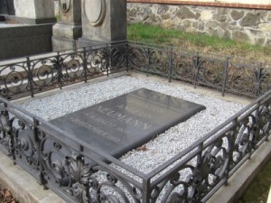 Tombe d'Angelo Neumann